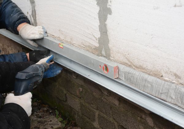 Cost of House Levelling in Reading